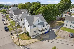 44 Warwick Rd, Pawtucket, RI 02861 - Photo 3