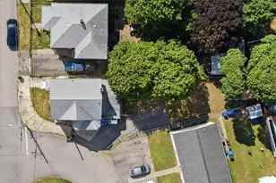 44 Warwick Rd, Pawtucket, RI 02861 - Photo 35