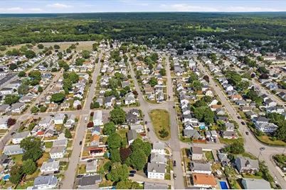 44 Warwick Road, Pawtucket, RI 02861 - Photo 45