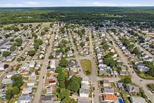 44 Warwick Rd, Pawtucket, RI 02861 - Photo 45