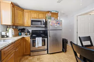 44 Warwick Rd, Pawtucket, RI 02861 - Photo 9