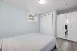 11 North Ave, Providence, RI 02906 - Photo 13