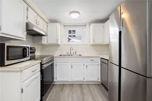 11 North Ave, Providence, RI 02906 - Photo 3