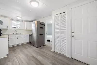 11 North Avenue #7, Providence, RI 02906 - Photo 5