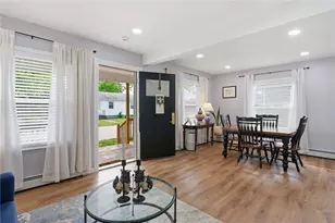 16 Bucklin Ave, Warwick, RI 02888 - Photo 15