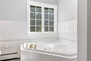 6 Cathedral Ct, Cumberland, RI 02864 - Photo 27