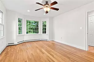 6 Cathedral Ct, Cumberland, RI 02864 - Photo 5