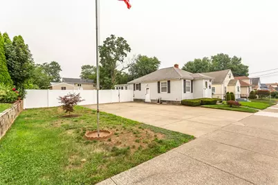 45 Oakdale Avenue, Pawtucket, RI 02860 - Photo 23