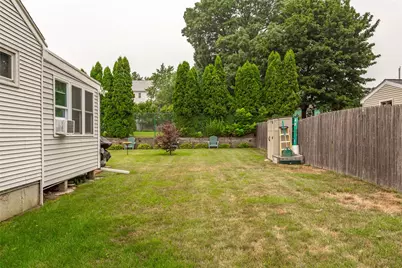 45 Oakdale Avenue, Pawtucket, RI 02860 - Photo 27