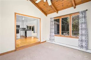 27 Tobin Ln, Bristol, RI 02809 - Photo 11
