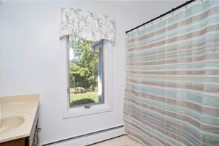 27 Tobin Ln, Bristol, RI 02809 - Photo 17