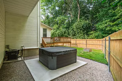 9 Milburn Street, Johnston, RI 02919 - Photo 5