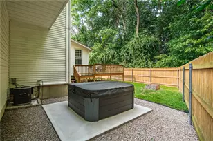 9 Milburn St, Johnston, RI 02919 - Photo 5
