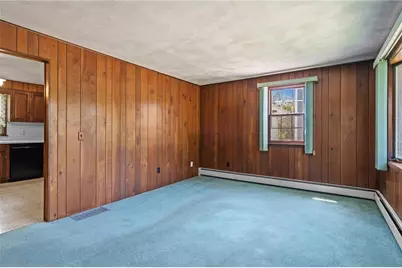 74 Daytona Avenue, Narragansett, RI 02882 - Photo 5