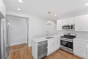 113 Warwick Rd, Pawtucket, RI 02861 - Photo 9