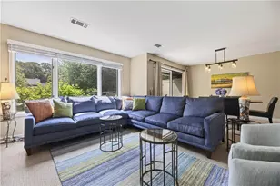 2 Martingale Ln, Narragansett, RI 02882 - Photo 5