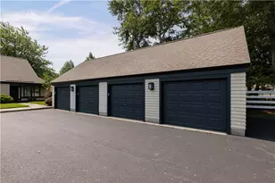 2 Martingale Ln, Narragansett, RI 02882 - Photo 27