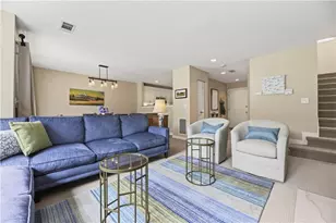 2 Martingale Ln, Narragansett, RI 02882 - Photo 7