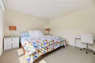 2 Martingale Ln, Narragansett, RI 02882 - Photo 19