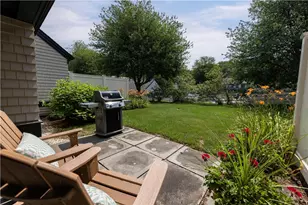 2 Martingale Ln, Narragansett, RI 02882 - Photo 29