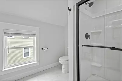 484 Thames Street, Bristol, RI 02809 - Photo 15