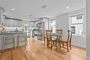 484 Thames St, Bristol, RI 02809 - Photo 5