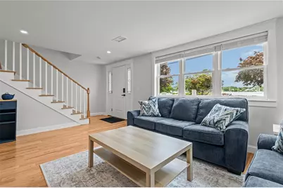 484 Thames Street, Bristol, RI 02809 - Photo 3