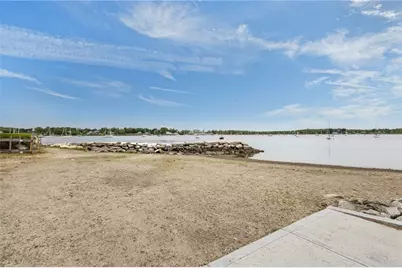 484 Thames Street, Bristol, RI 02809 - Photo 25