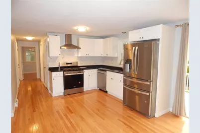 120 Gallway Street, Warwick, RI 02889 - Photo 9