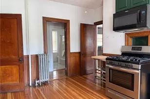 642 Hope St, Providence, RI 02906 - Photo 13