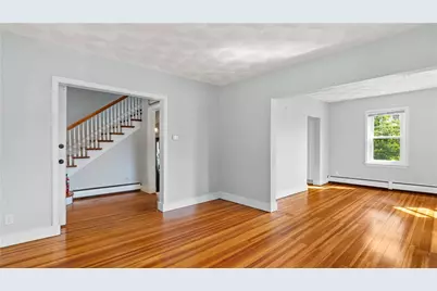 814 W Shore Road, Warwick, RI 02889 - Photo 9