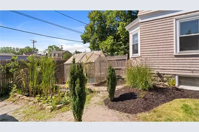 814 W Shore Road, Warwick, RI 02889 - Photo 39
