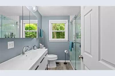 40 Sachem Road, North Kingstown, RI 02852 - Photo 13