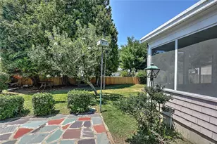 6 Woodbine St, East Providence, RI 02915 - Photo 27