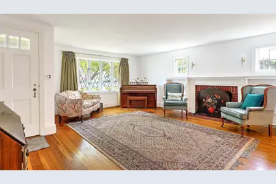 6 Woodbine Street, East Providence, RI 02915 - Photo 5