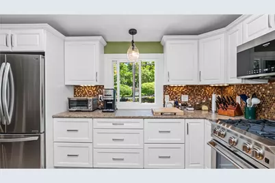 91 Love Lane, Warwick, RI 02886 - Photo 13