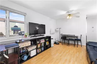 13 Village Ct, West Warwick, RI 02893 - Photo 11