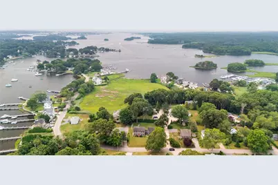 125 Winchester Drive, South Kingstown, RI 02879 - Photo 3