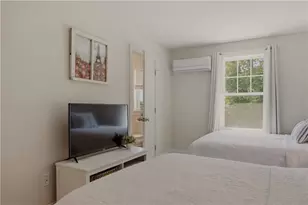 94 Sandy Point Farm Rd, Portsmouth, RI 02871 - Photo 33