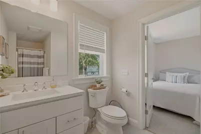 94 Sandy Point Farm Road #6, Portsmouth, RI 02871 - Photo 29