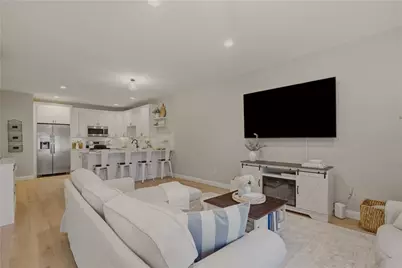 94 Sandy Point Farm Road #6, Portsmouth, RI 02871 - Photo 5