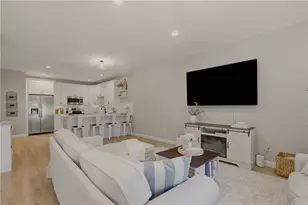 94 Sandy Point Farm Rd, Portsmouth, RI 02871 - Photo 5