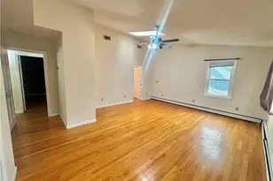 42 Locust Glen Dr, Cranston, RI 02921 - Photo 9