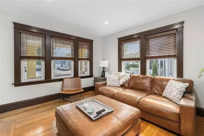 76 Myrtle Avenue, Cranston, RI 02910 - Photo 5