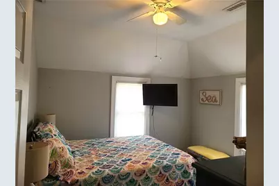 98 Alden Avenue, Warwick, RI 02889 - Photo 15