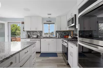 46 Exeter Boulevard, Narragansett, RI 02882 - Photo 9