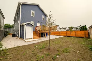 139 Benedict St, Providence, RI 02909 - Photo 9