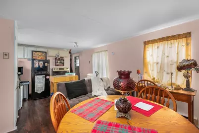 719 Forest Park, Middletown, RI 02842 - Photo 17