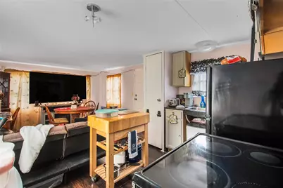 719 Forest Park, Middletown, RI 02842 - Photo 19