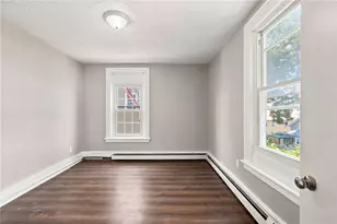 21 Sackett Street St, Providence, RI 02907 - Photo 13